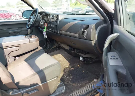 2010 Chevrolet Silverado K2500 Heavy Duty Lt z USA, uszkodzony, nr VIN 1GC3KXBGXAF138766